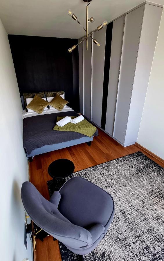 Apartament Piwna Lägenhet Krasków Exteriör bild