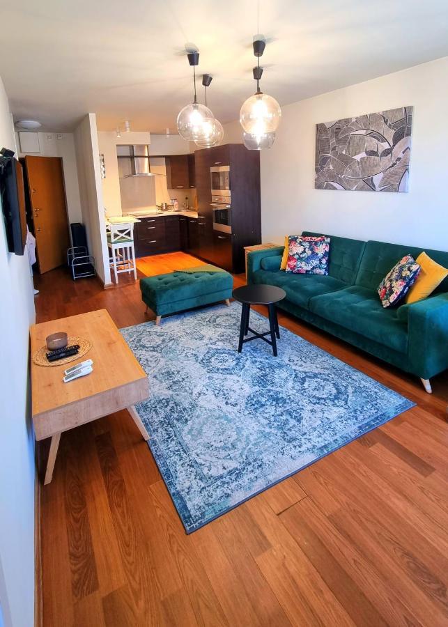 Apartament Piwna Lägenhet Krasków Exteriör bild