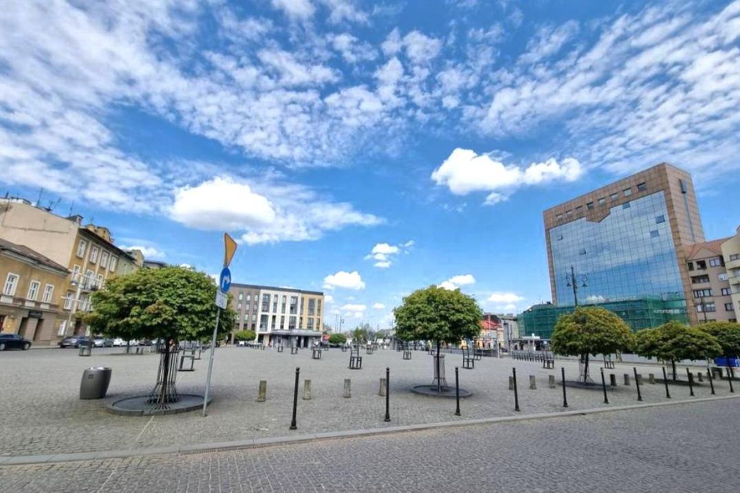 Apartament Piwna Lägenhet Krasków Exteriör bild